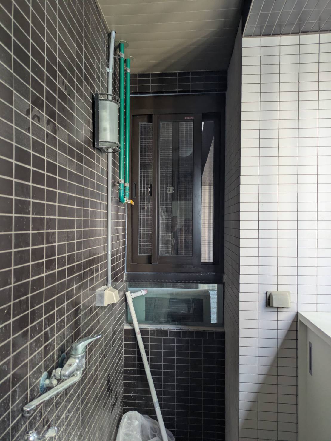 新莊中央路13樓6片開景陽台窗