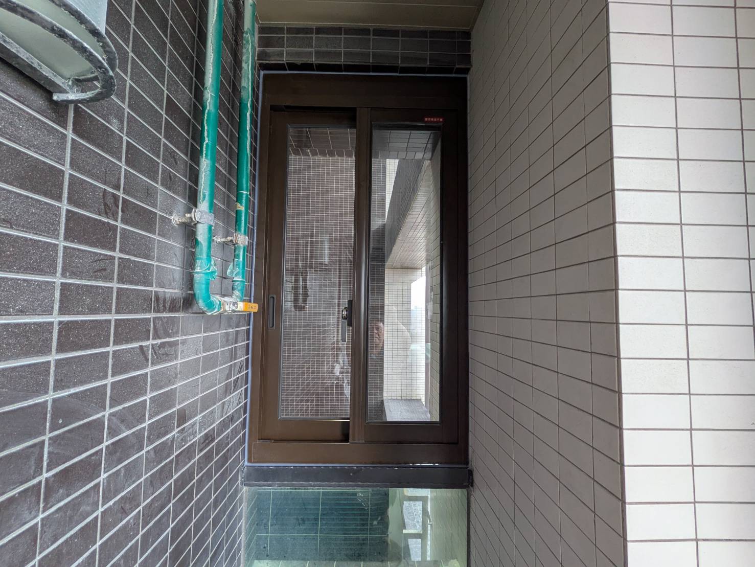 新莊中央路23樓開景陽台窗