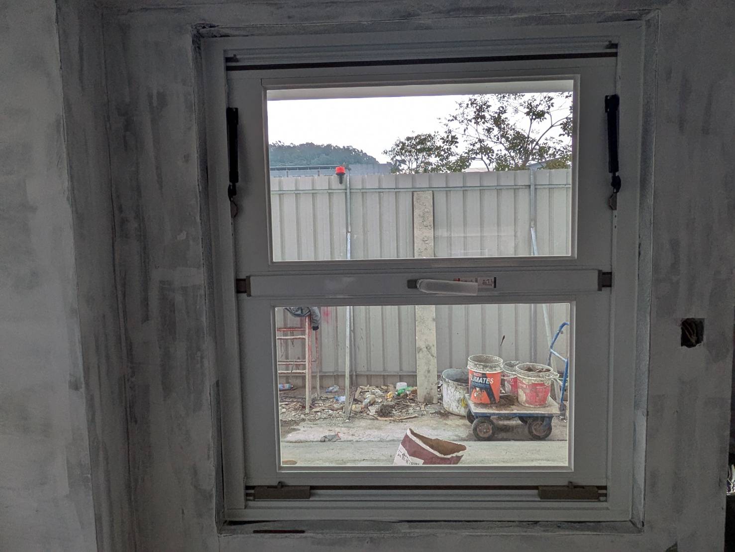 新竹建華中學上折疊窗